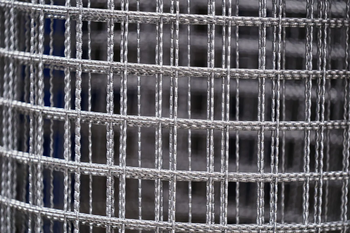 Wire mesh roll