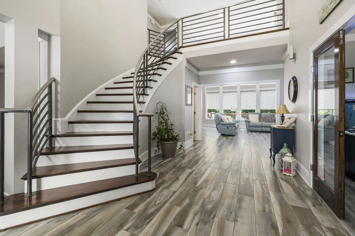 Curved stair railing