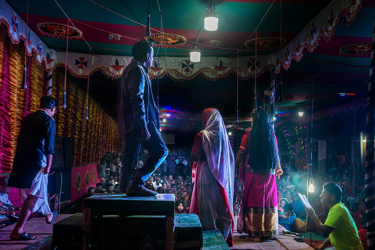 The midnight mehfil is back