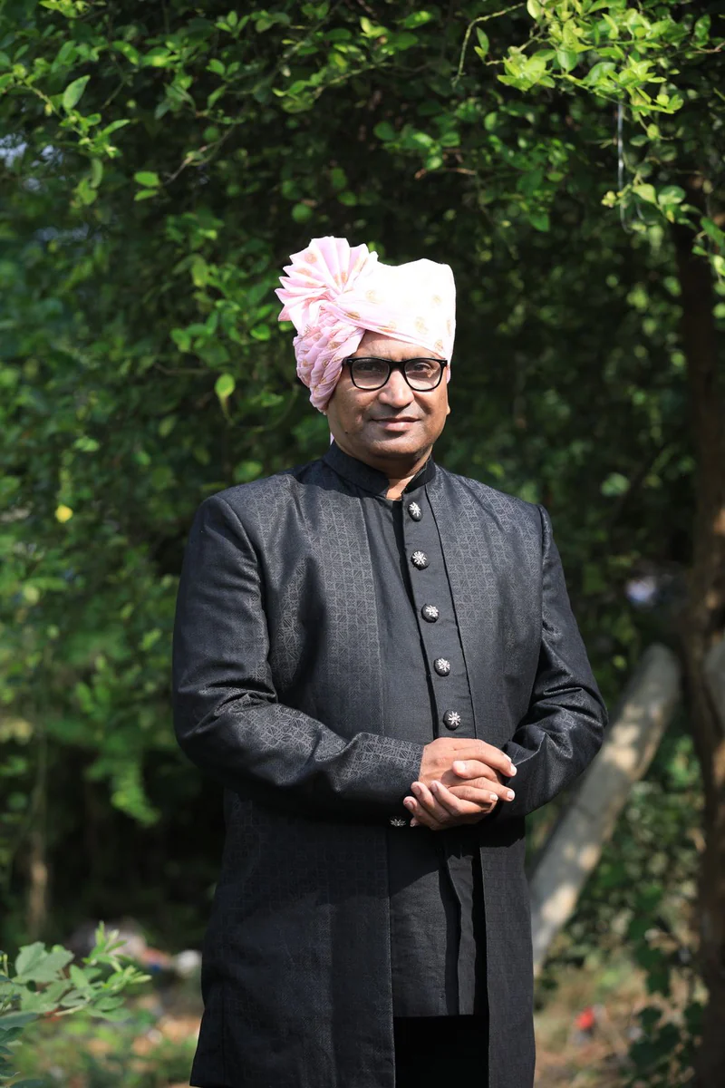 Black sherwani