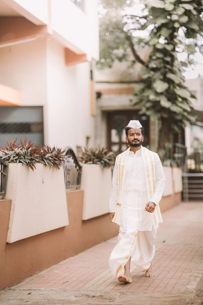 White Cotton Dhoti — Half-inch Zari Border 2