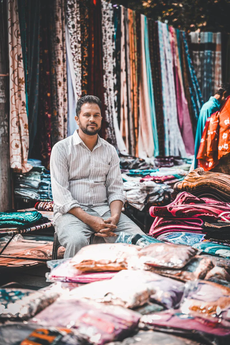 A family in the cloth trade