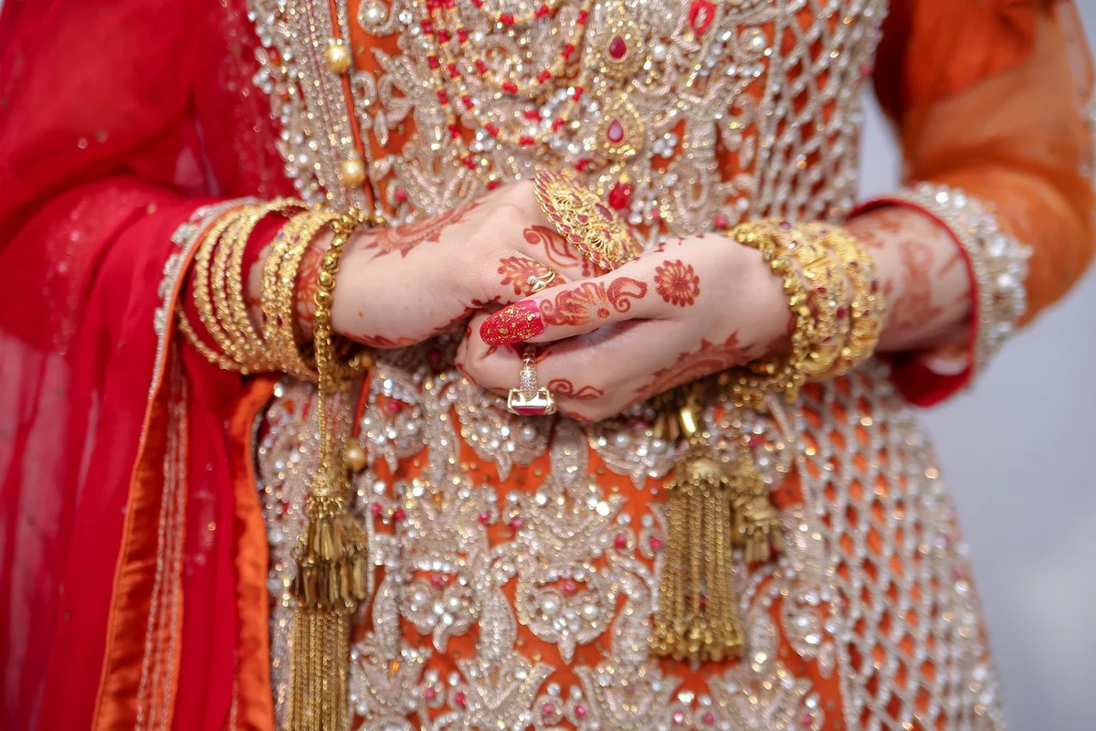 Bridal mehndi in progress