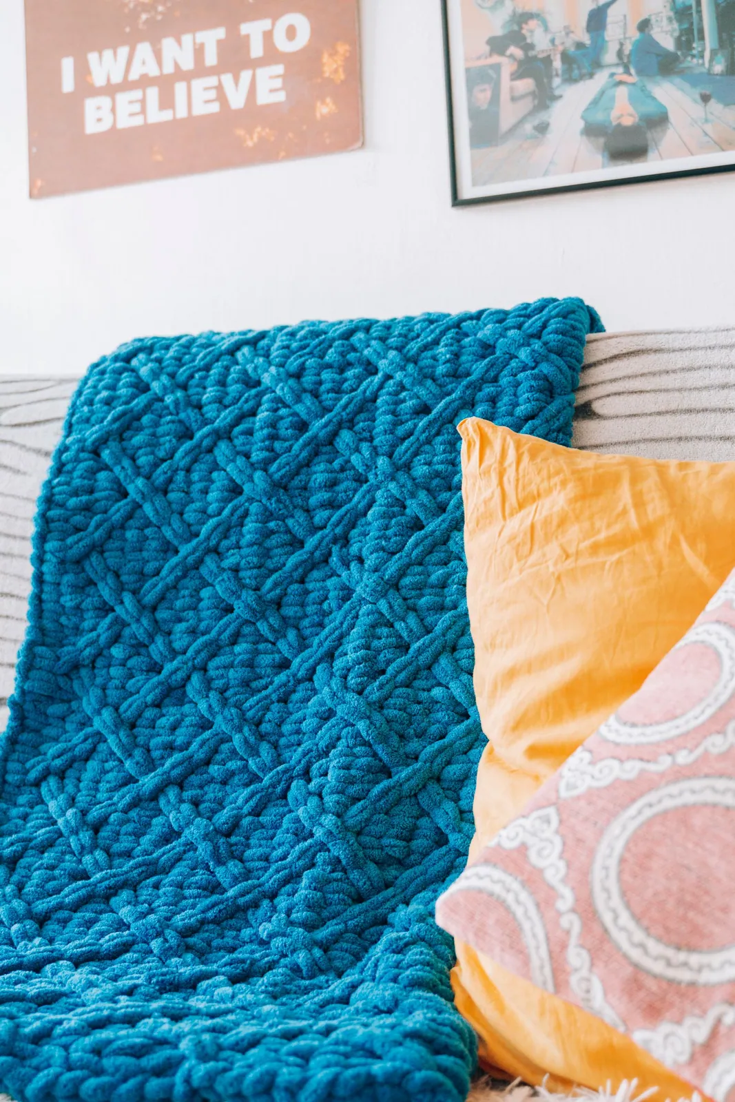 Cotton throw blanket