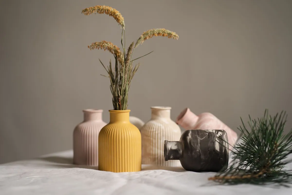 Ceramic flower vase 2