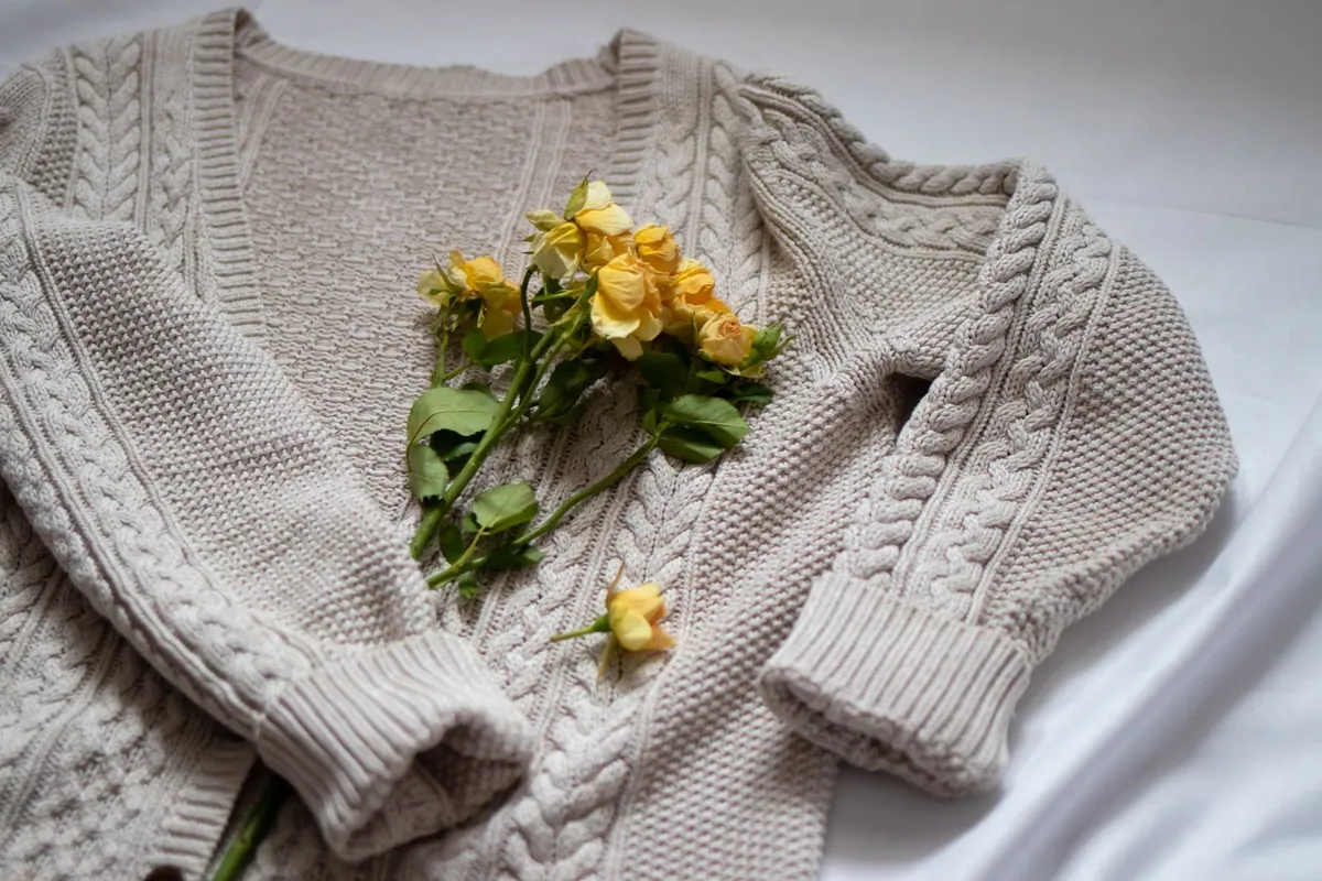 Knitted cardigan 2