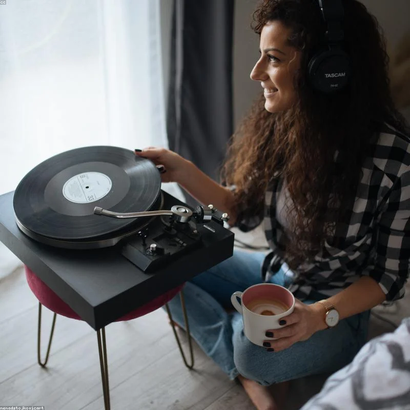 Over-Ear Wireless Headphones 2
