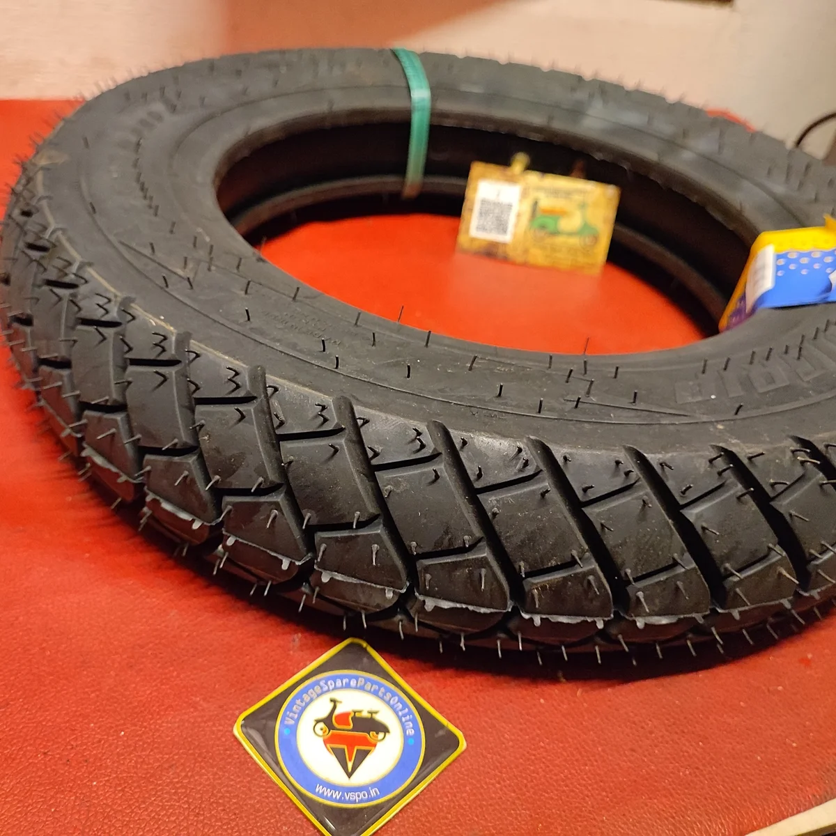 3.50-10 TYRE WITH TUBE FOR BAJAJ CHETAK LML LAMBRETTA
