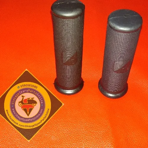 BLACK PIAGGIO HANDAL GRIP FOR SCOOTERS 2