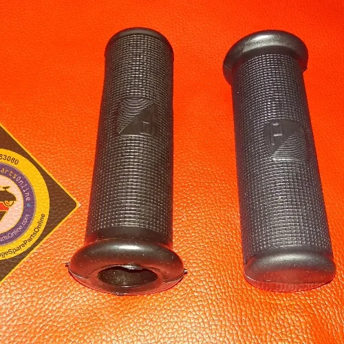 BLACK PIAGGIO HANDAL GRIP FOR SCOOTERS 3