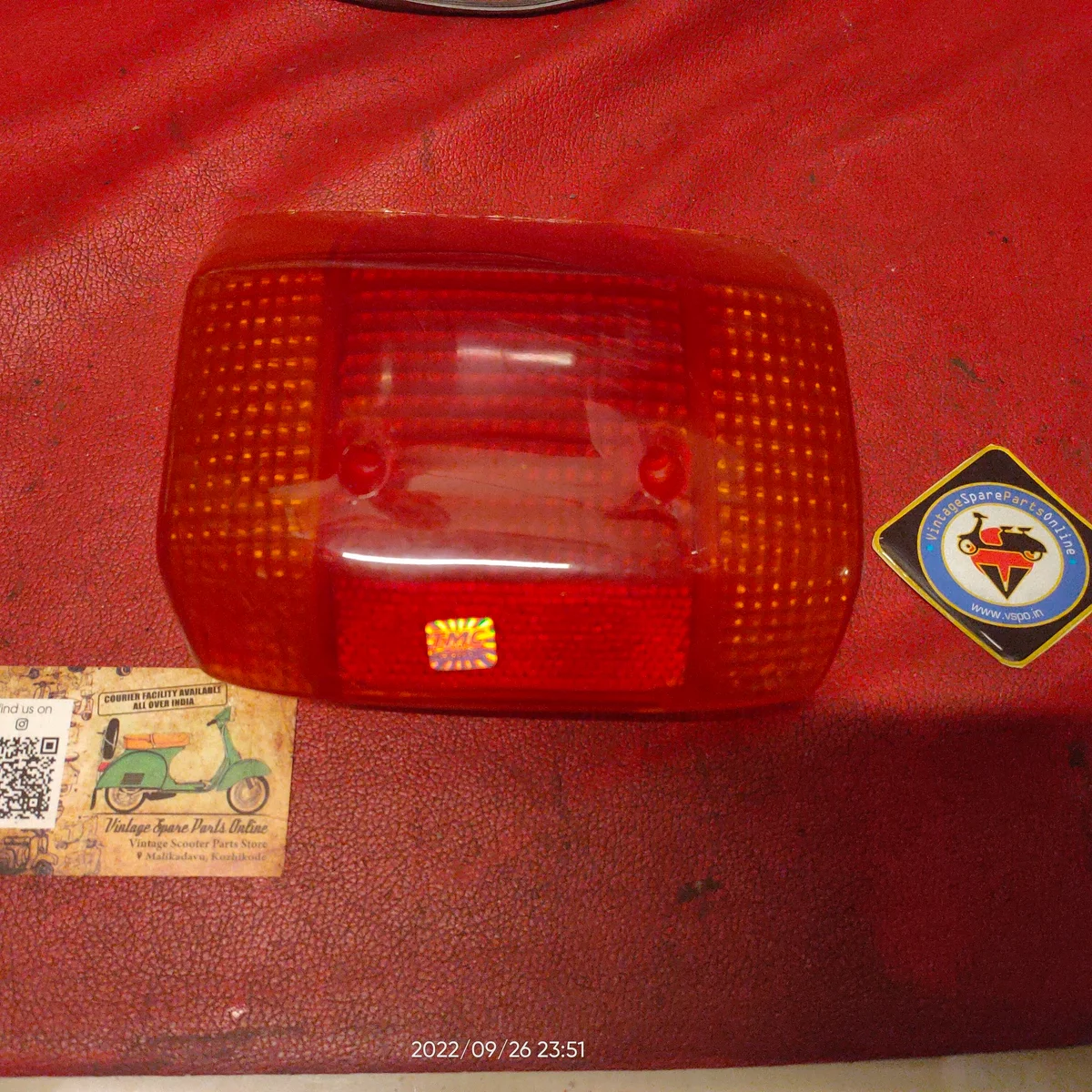 BRAKE LIGHT GLASS FOR BAJAJ SUPER FE