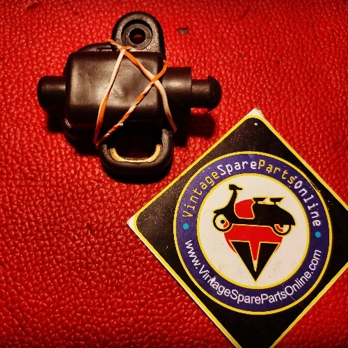 BRAKE LIGHT SWITCH FOR 6v CHETAK
