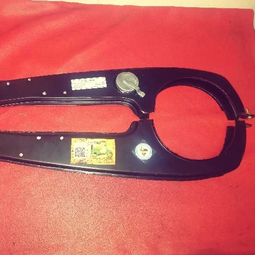 CHAIN COVER FOR YEZDI