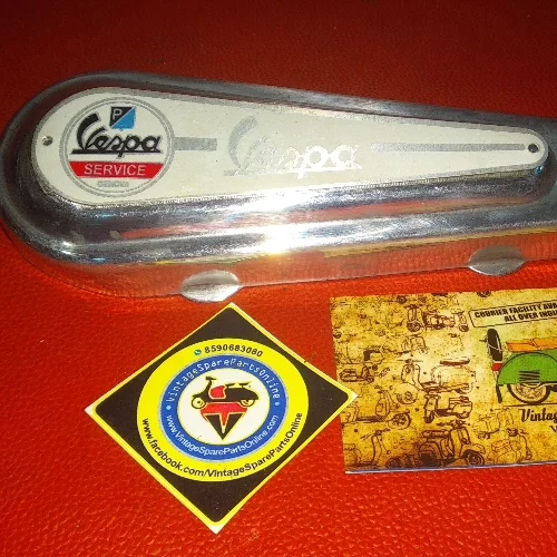 CHROME HUB COVER WITH VESPA STICKER