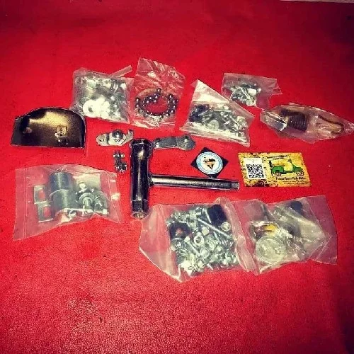 COMPLETE NUT BOLT KIT FOR VESPA 150 BAJAJ SUPER CUB PRIYA BAJAJ150
