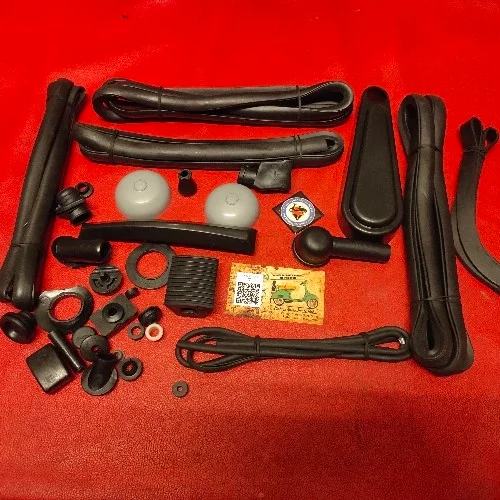 COMPLETE PAINTING KIT FOR 12V CHETAK