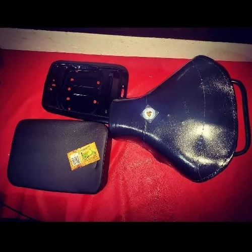COMPLETE SEAT SET OF 3 PIECE FOR CHETAK LML