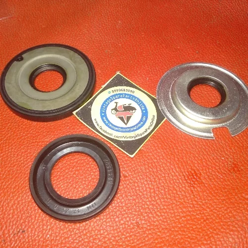 ENGINE OIL SEAL KIT FOR CHETAK