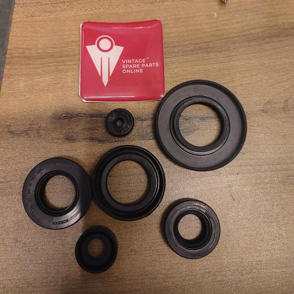 Engine Oil Seal Kit For Suzuki Ax100 Max100