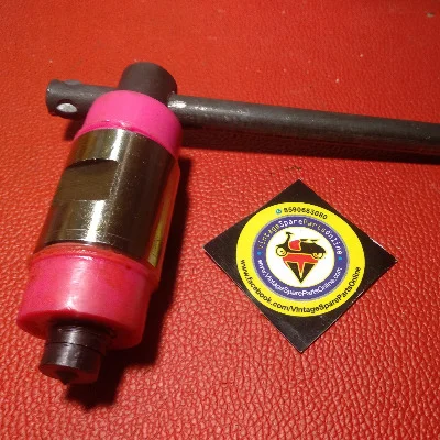 FLY WHEEL PULLER TOOL FOR LAMBRETTA 2