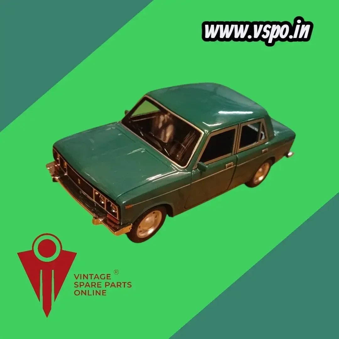 Green colour Lada vaz 2107 metal diecast model car 1:24 scale