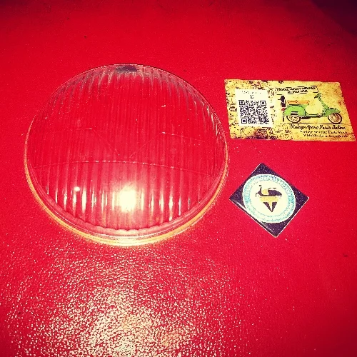 HEAD LIGHT GLASS FOR CHETAK/ Rajdoot 175 2