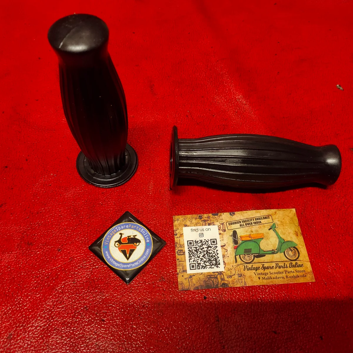 IMPORTED THAILAND BLACK BALLOON GRIP FOR VESPA 150