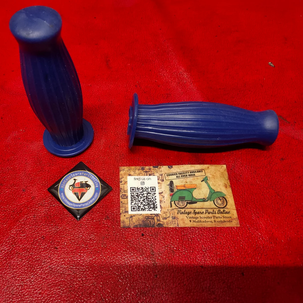 IMPORTED THAILAND BLUE BALLOON GRIP FOR VESPA 150