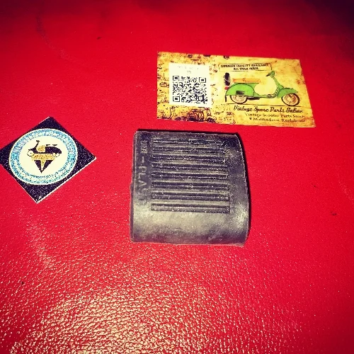 KICKER RUBBER FOR LAMBRETTA
