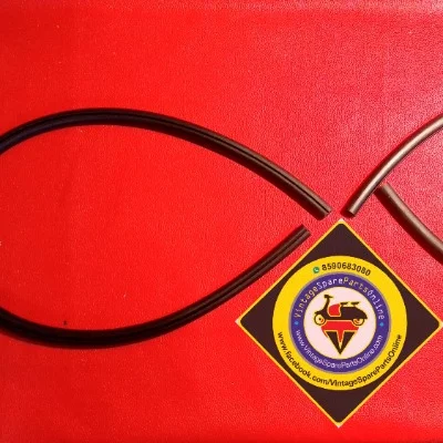 LEG SHIELD BLACK RUBBER BEEDING SET FOR LAMBRETTA 2