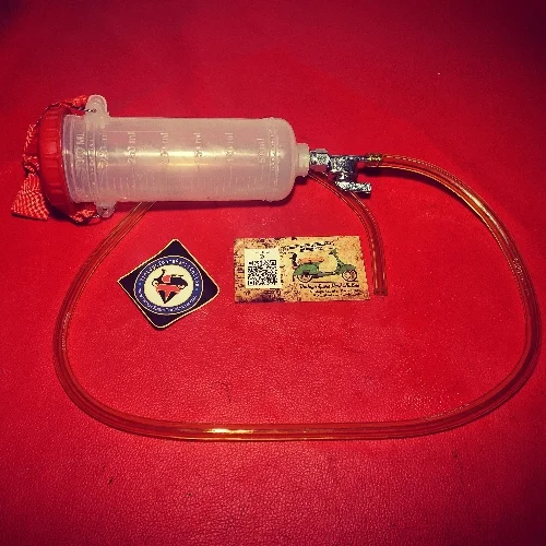 MILAGE TESTING BOTTLE FOR TWO WHEELERS