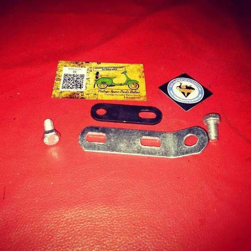 MIRROR CLAMP FOR CHETAK