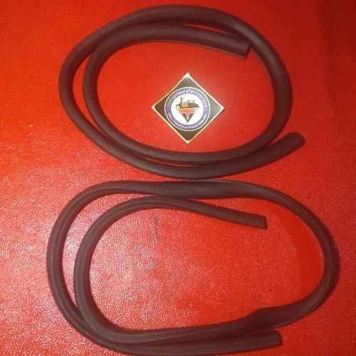 Ordinary Side panel rubber beeding for Chetak