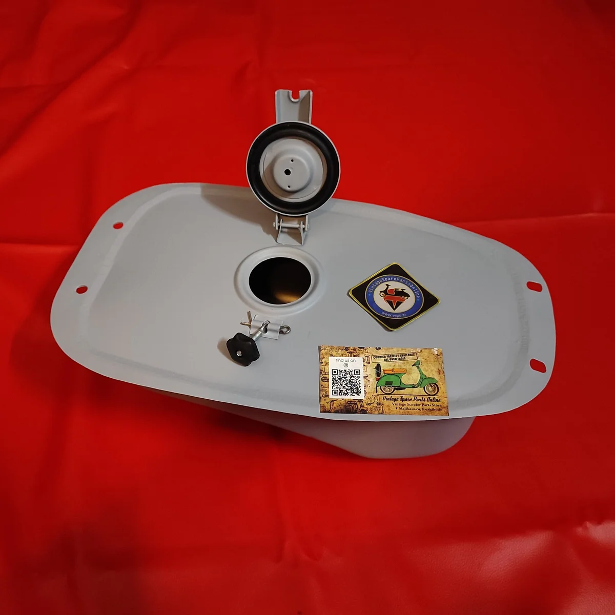 PETROL TANK SET FOR OLD MODEL CHETAK, PRIYA, CUB, SUPER, BAJAJ150,VESPA150