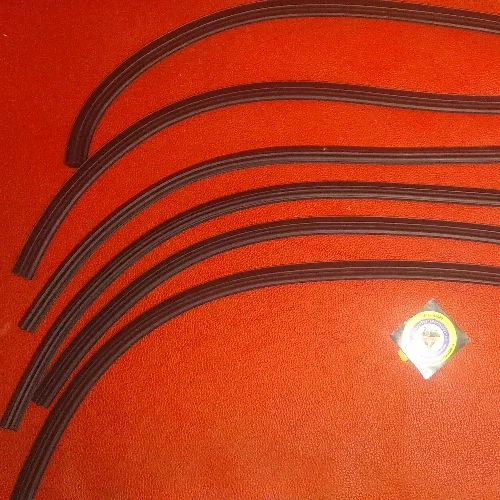 PLATFORM CHANNEL 6 RUBBER ONLY FOR VESPA CHETAK