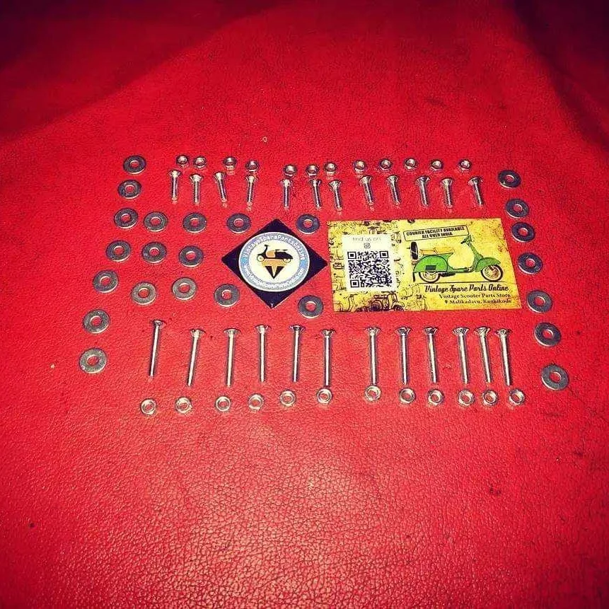 PLATFORM CHANNEL SCREW SET FOR LAMBRETTA, LAMBY