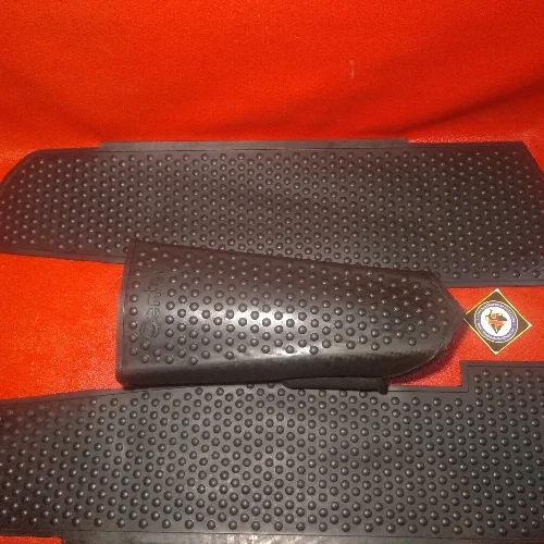 Senior bubble type PLATFORM MAT FOR OLD MODEL CHETAK