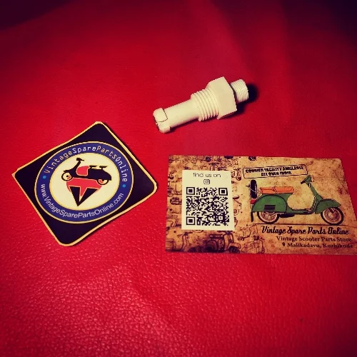 SPEEDO METER NYLON NUT FOR LAMBRETTA