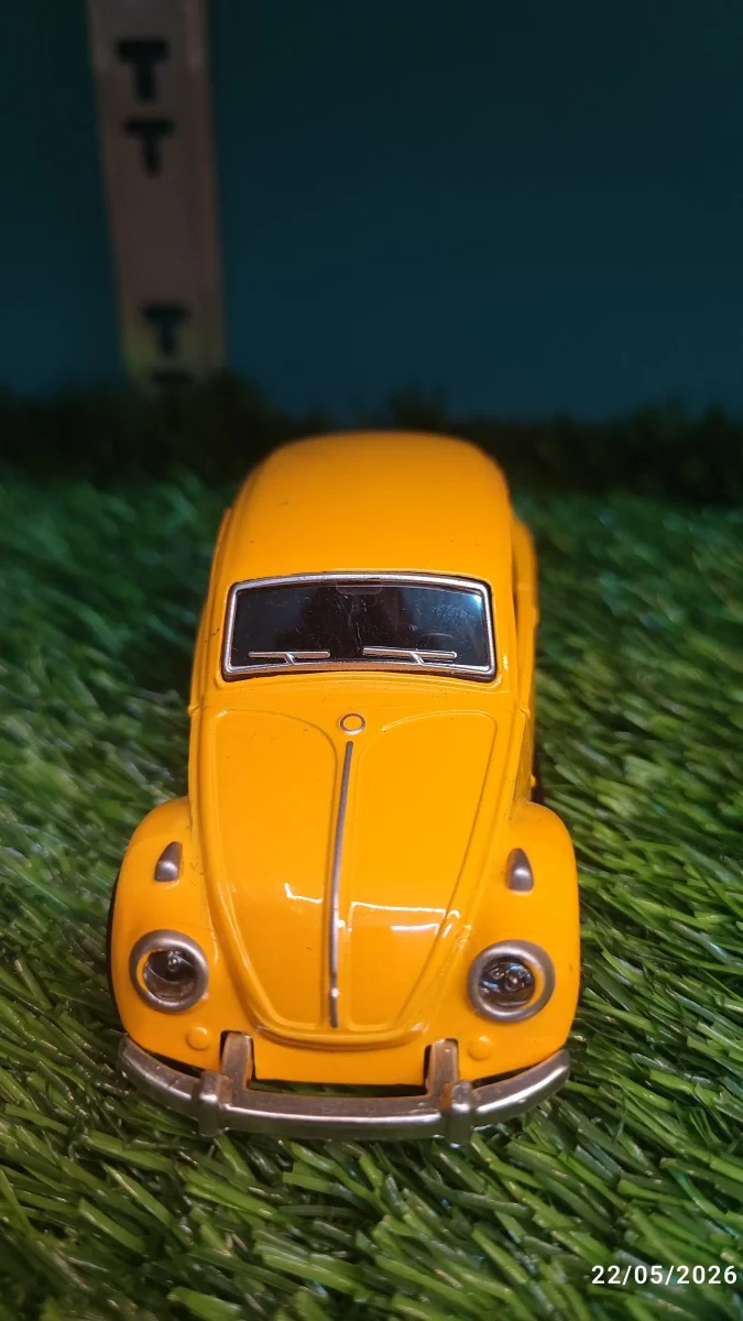 Yellow Vintage Volkswagen Beetle 5 inch Scale Die Cast Metal Model Toy Car 4