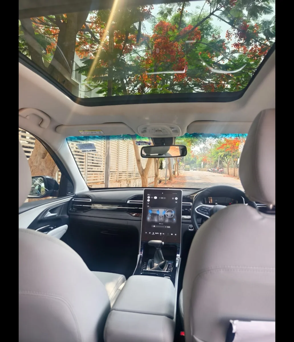 MG HECTOR SHARP PRO CVT 2026 - 13