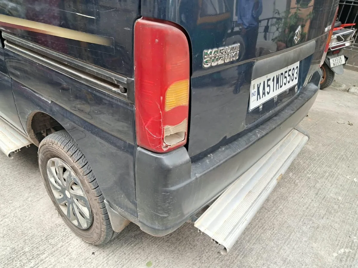 Maruti Eeco - 8