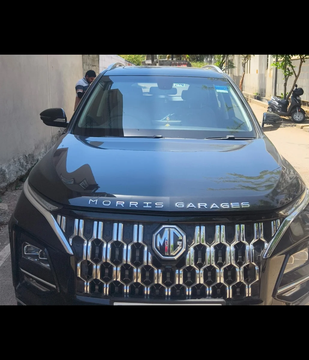 MG HECTOR SHARP PRO CVT 2026
