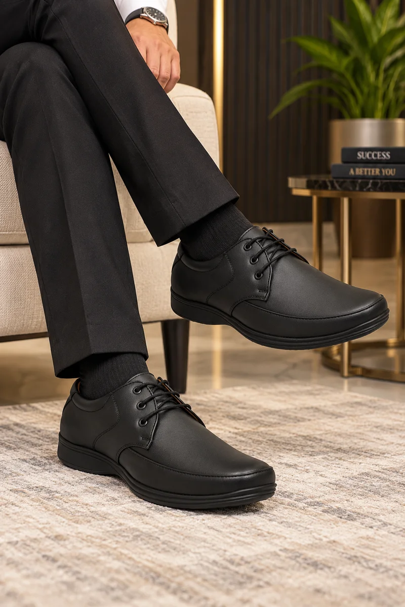 WUGO Men Black Shoe โ Maplle