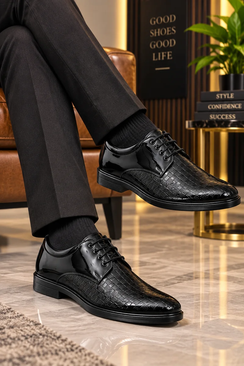 WUGO Men Black Shoe โ Maplle