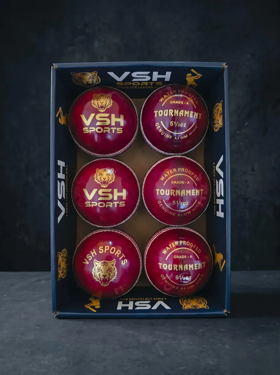 Leather ball 40 over turnament red