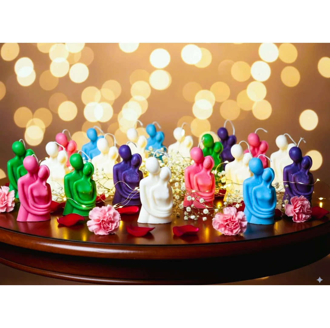 FIYARA WAX Hug Couple Decorative Candle