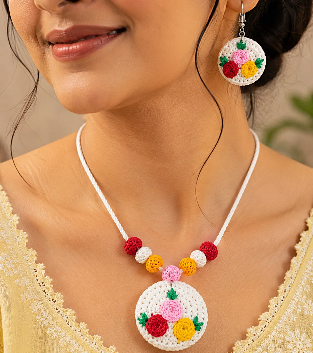 Pastel Floral Bouquet on White Disc Necklace Set