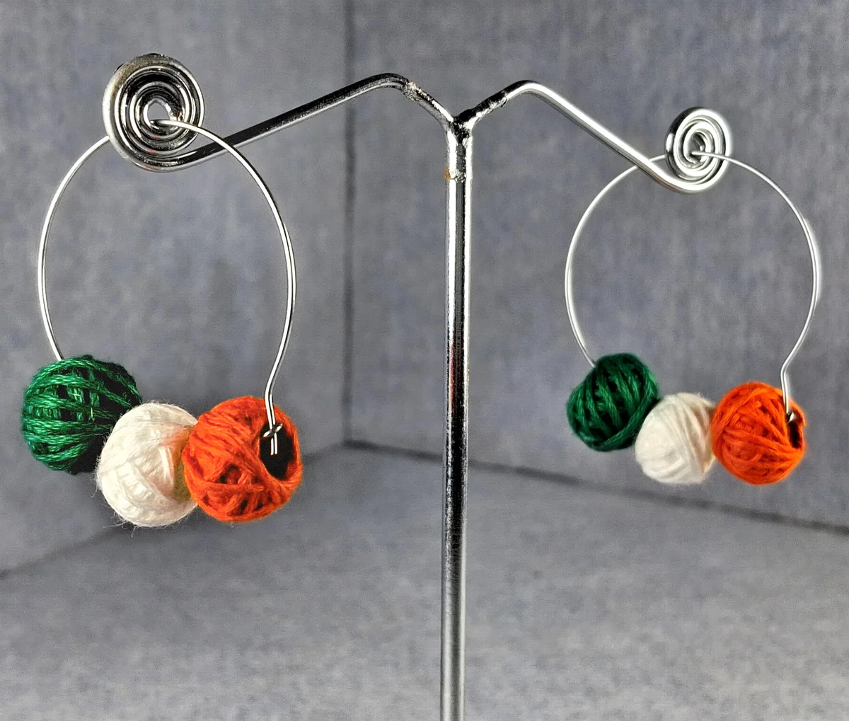 Patriotic Tri-Color Tripple Bead Drop