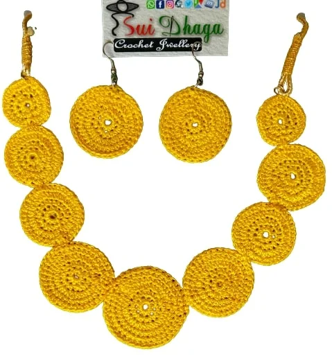 Yellow Medallion Necklace Set