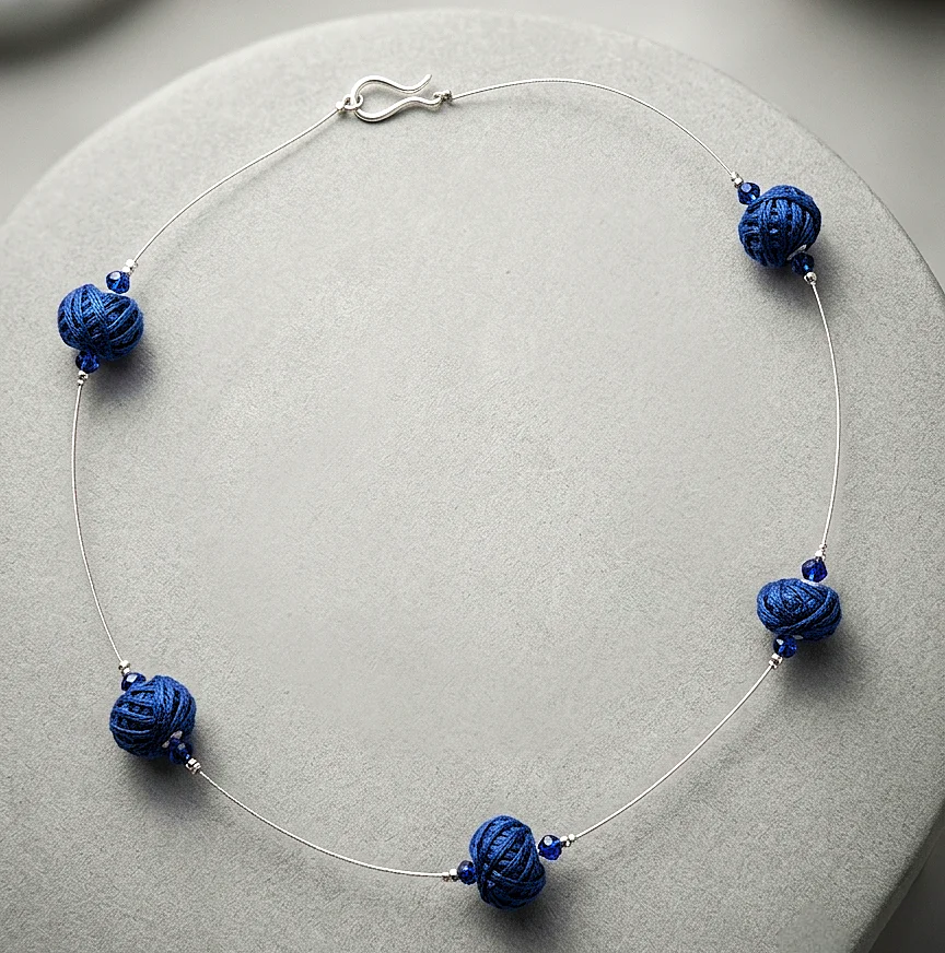 Thread-wrapped Beads Collar Necklace